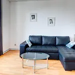 Immogroom - Charming Apartment - City Center - Wifi - Ac